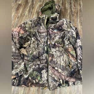 Mossy Oak camo jacket with hood